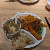  at Sumanxiang Vegetarian Cafeteria Suyan - 素满香素食自助餐厅·素宴 民乐园店 in Xian