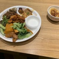   at Sumanxiang Vegetarian Cafeteria Suyan - 素满香素食自助餐厅·素宴 民乐园店 in Xian