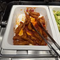 Sweet and sour potatoes   at Sumanxiang Vegetarian Cafeteria Suyan - 素满香素食自助餐厅·素宴 民乐园店 in Xian