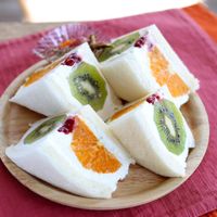 Fruit Sandwich at Kannonyama Fruits Parlour Kinokawa - 観音山フルーツパーラー紀の川 in Wakayama