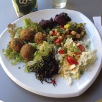 plat du jour at Aux Deux Portes Cafe in Geneva