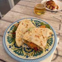 Piadina all’olio d’oliva con hummus  at Battigia46  in Rimini