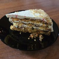 Carrotcake at Luisas Vegan Art in Linne