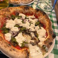 Vegan pizza with mushroom, red onion and green pesto    at Pizza Pilgrims - Shoreditch in East London