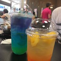 Deep Blue Sky groß und Fairy Mango klein  at DELI By Hanaro in Dusseldorf