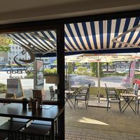 Sitzplätze im Freien at How Bao in Solingen