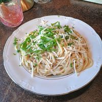 Pasta carbonara 🍝🧀🌱 at OhMA Gent in Ghent