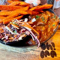 Oh!Ma's Geheime Stoverij + Zoete aardappelfrieten €17.9 + € 3 at OhMA Gent in Ghent