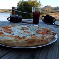 Pizza margherita vegan at Vale do Rossim Eco Resort in Gouveia