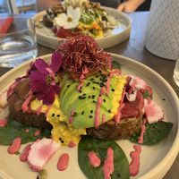 Vegan avocado toast avec bacon végétal  at Savage Cafe in Carqueiranne