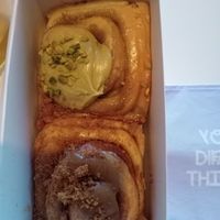 Pistachio and specoulous at Cinnamood in Aachen