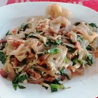 Freid rice noodles w soy sauce (pad see ew), taste nice, 55 baht at Nong J - ร้านน้องเจ in Phuket