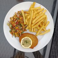 Vegan Cordon Bleu and Pommes at Strandcafe Rondell in Butjadingen