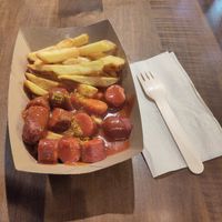 Vegan currywurst and fries at Frittenwerk - Frankfurt Hbf in Frankfurt