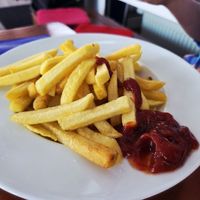 Pommes mit Ketchup at Pier Vier in Cuxhaven