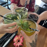 Sodas: l.u. & l.o. Wasser mit Gurke, Minze und Zitrone, r.u. Maracuja, r.o. Cola 🥂  at Soy Club in Stuttgart