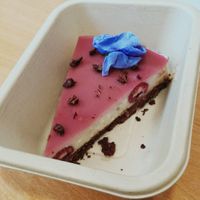 vegan cheesecake at Cuore Verde in Milan