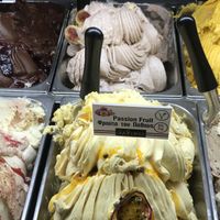 Both vegan fig and passion fruit flavours  at DaVinci Gelato - Plaka in Athens