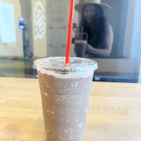 Oreo milkshake   at Lilis Vegan Breakfast - Cloud Kitchen   in Lawndale