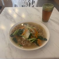 お茶はセルフサービス #Veganuary at Loke Yuen in Kuala Lumpur