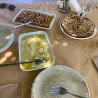 Chickpeas stew and skordalia  at Mageiraki in Kefalonia