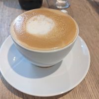 Cappuccino (4€) - 4/5. at Meraki in Grenoble