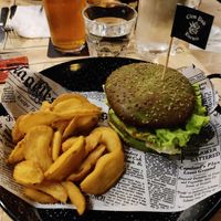 Burger vegano at Clem Pub Birreria in Bormio