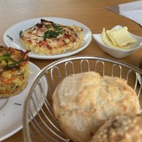 Vegane quiche & vegane butter alternative    at Leaves in Ammerbuch