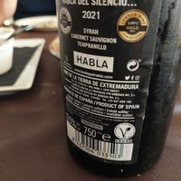 Vegan red wine at Arrocería El Rek in Valencia