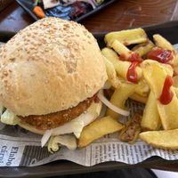 The quinoa burger  at Bar Quèstat? in Menorca