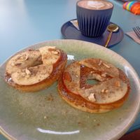 Tosta n°6 sin miel y en formato bagel adaptada a pedido at Caffè Latte Brunch in Miliano