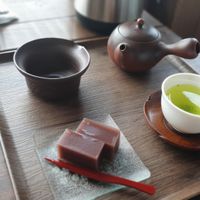 Green tea and sweets at Tea Shop Yūhi - ティーショップ夕日 in Hokkaido