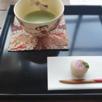 Matcha and sweets at Tea Shop Yūhi - ティーショップ夕日 in Hokkaido