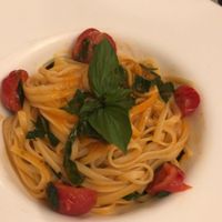 Pasta pomodori made vegan at Restorant 4 Stinet in Vlore