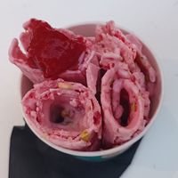 End result coconut with raspberries and pistachios at Chop and Roll in Kos