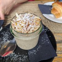 Overnight oats: 5/5 Tasty! Perfectly sweet. at A Little Lost in Munich