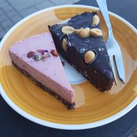 strawberry and snickers cake at Lilla Skafferiet in Lulea