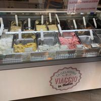 Ice Cream Flavors (not all vegan) at Viaggio in Italia La Gelateria in Barcelona