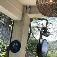 Ein halb Draußen Café   at Sweet Beans Kandy in Kandy