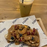 100% Peanut and freshly-made juice  at GIARDÍ  in Milan