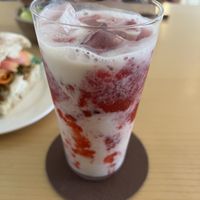 strawberry latte  at Hygge Life in Seoul