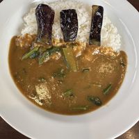 Vegetarian curry rice 200g with half spinach half eggplant   at CoCo Ichibanya in Otaru