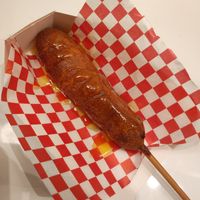 Vegan Corn Dog con Salsa al Mango Piccante at Lola Miller - Easy Diner in Naples