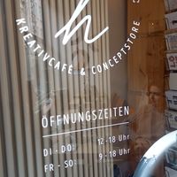  at Hannahs Kreativcafé & Conceptstore in Trier