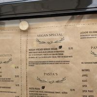 Vegan option on menu at Pizza Lovers in Lemmer