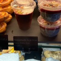 Vegan açaí bowl at Boreal Coffee Shop - Stand in Geneva