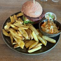 Beach Burger (Rote Beete Patty / Beet Root Patty)  at Eat & See in Ouddorp