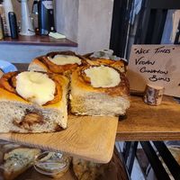 Vegan cinnamon bun at Tanifiki in Edinburgh