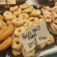 Anise doughnuts at Paquita Degustació in Tarragona
