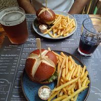  at Munchies Café in Barcelos